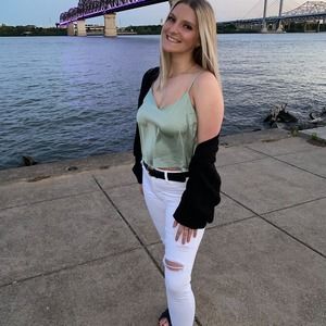 Meet your Posher, Kylie